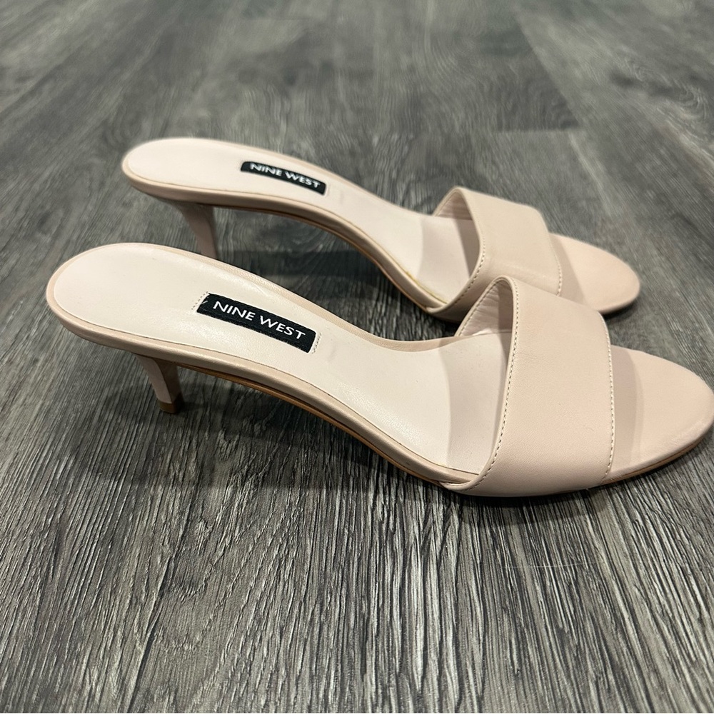 Nine West Lynton Stiletto Heel Round Toe Mules Size 7 1/2